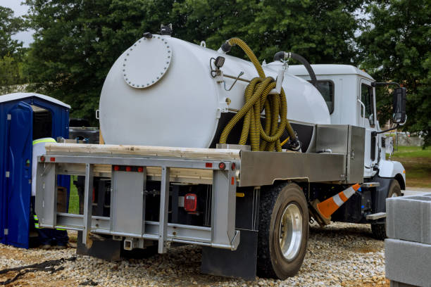 Best Portable toilet rental cost  in Eden Prairie, MN